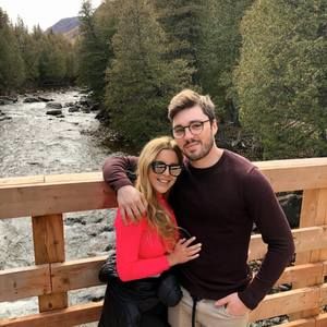 Meet your Posher, Charles-antoine